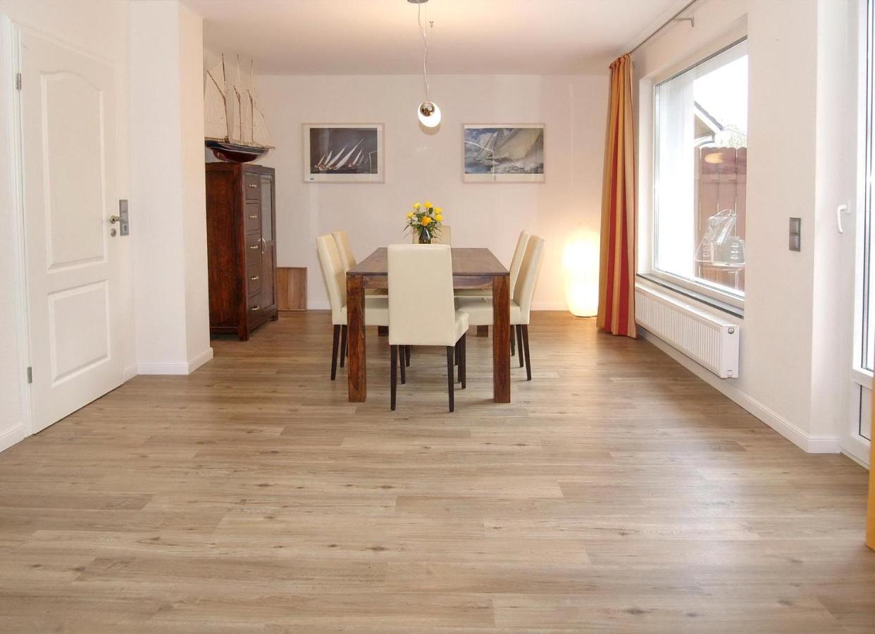 Ferienhaus Luv & Lee Ferienhaus Luv Und Lee Scharbeutz Luaran gambar