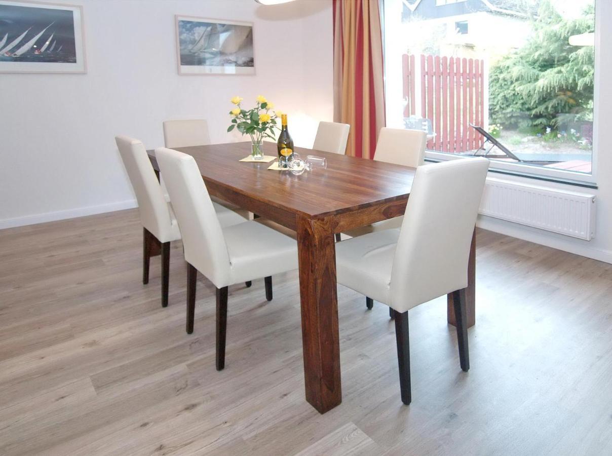Ferienhaus Luv & Lee Ferienhaus Luv Und Lee Scharbeutz Luaran gambar